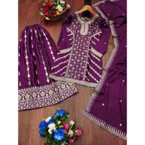 Traje Sharara de satén de diseñador para fiestas con intrincado trabajo de bordado en secuencia - Product Image 4