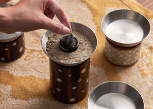 Brûleur à Bakhoor en Métal Incrusté de Nacre de Luxe, Élégant Porte-Encens Arabe Mabkhara pour Oud, Ramadan, Aïd et Décoration Intérieure Haut de Gamme - Product Image 6