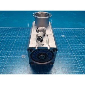 Vanne à soufflet haute pression SMC XLD-40-M9BA, utilisée comme pièce détachée pour équipement semi-conducteur d'occasion - Product Image 2