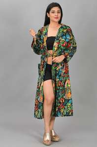 ชุดคลุมยาวสไตล์โบฮีเมียนสีเขียวพิมพ์ลายบล็อกแบบแฮนด์เมด สำหรับผู้หญิงไซส์ใหญ่ เหมาะสำหรับใส่ไปเที่ยวทะเลในฤดูร้อน ดีไซน์หรูหราสไตล์ฮิปปี้ แบบอินเดีย - Product Image 3