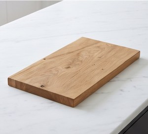Tabla de Cortar de Madera Minimalista Hecha a Mano, Forma Rectangular, Apta para Lavavajillas, 2 cm de Grosor, para Uso Diario en la Cocina - Product Image 1