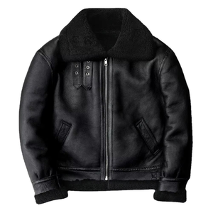 Veste en cuir noire élégante pour homme avec fermeture éclair sur le devant et panneaux côtelés sur les manches - Product Image 1