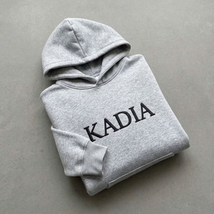 เสื้อฮู้ดผู้ชายลำลองสำหรับฤดูใบไม้ร่วง/ฤดูใบไม้ผลิ ผลิตจากผ้าฟลีซรักษ์โลก 100% ผ้าฝ้าย ปักโลโก้แบรนด์ เสื้อฮู้ดแบบสวมใส่ได้ทั้งชายและหญิง - Product Image 5