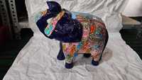 Éléphant décoratif en papier mâché du Cachemire, éléphant artisanal du Cachemire, sculpture d'éléphant peinte à la main du Cachemire