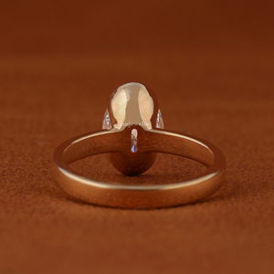 Bague de fiançailles de luxe en or massif 14 carats avec diamant de laboratoire taille ovale, sertie clos, solitaire, certifiée IGI - Product Image 2