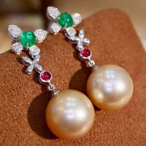 ต่างหูมุกประดับมรกตทับทิมรูปดอกไม้ งานแฮนด์เมดสั่งทำพิเศษ เครื่องประดับหรูหราสำหรับผู้หญิง ของขวัญสุดหรู สง่างาม - Product Image 1