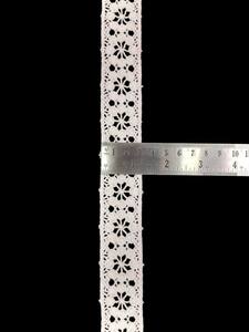 Premium quality <b>White</b> Cotton Crochet <b>Lace</b> Border Trim <b>Fabric</b> Floral Pattern Breathable Eco-Friendly Lightweight Saree Dress Bulk - Product Image 4