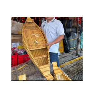 Bote Tradicional de Bambú Natural, Acabado Natural, Exportación de Alta Calidad de Vietchoice - Product Image 1