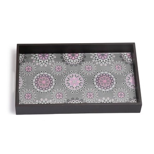 Bandeja de madera antigua única para servir, plato decorativo rectangular con estampado de mandala rosa y gris al por mayor para pedidos al por mayor - Product Image 2