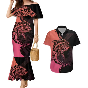Traje de Pareja con Estampado de Plumeria Polinesia al Atardecer, Estilo Vacacional, Cómodo y Moderno, en Oferta - Product Image 4