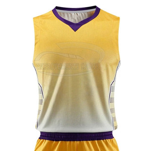 Camiseta de baloncesto ligera hecha en Pakistán de calidad superior uniformes al por mayor con logotipo personalizado conjunto de ropa deportiva lisa de bajo precio - Product Image 4