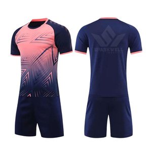 ชุดเสื้อฟุตบอลชายสีแดงดำแบบกำหนดเอง กางเกงขาสั้นคอกลมแขนกุด พิมพ์ลายดิจิทัล ระบายเหงื่อได้ดี ผลิตจากโพลีเอสเตอร์ เอวยางยืด - Product Image 6