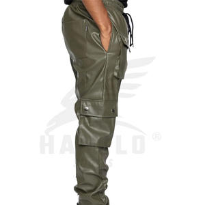 Pantalon cargo long en cuir pour homme, style streetwear, taille haute, jambes larges, décontracté, avec poches avant, fabrication OEM personnalisée - Product Image 6