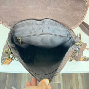 Bolso bandolera de piel de vaca de nuevo diseñador de moda 2025 con flecos de cuero mecanizados a mano bolso cruzado rústico para mujer - Product Image 6