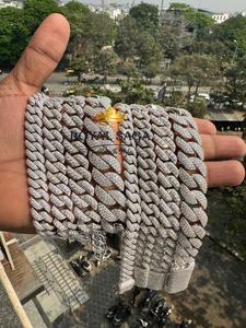 Cadena Cubana Miami de Moissanita Royal Saga Chapada en Platino y Plata 925 de 12mm/14mm/18mm Personalizada para Hombre - Product Image 5