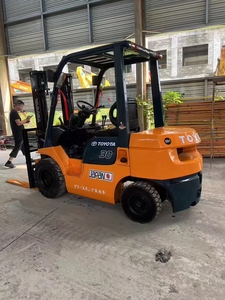 Montacargas Diésel 7FD30 Usado con Desplazador Lateral Hidráulico, Mástil de Dos/Tres Etapas, Capacidad de 3 Toneladas, Motor Japonés - ¡Oferta! - Product Image 5