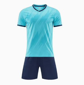 Camiseta de Fútbol con Estampado Digital Personalizado de Fábrica, Camiseta Deportiva de Secado Rápido con Cuello en V, 100% Poliéster, Uniformes Ligeros y Ecológicos - Product Image 1