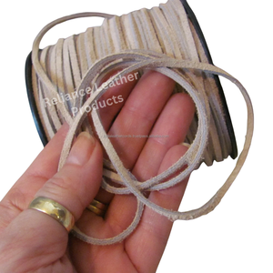 Cordon en cuir suédé fendu doux 2.6mm corde plate en plusieurs couleurs pour bijoux à bricoler soi-même breloque porte-clés bracelet et autres résultats - Product Image 1