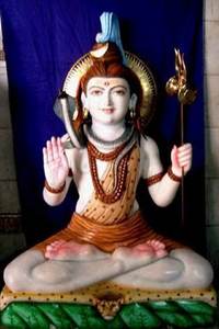 Sculpture de Dieu en marbre Makrana blanc pur et brillant, Lord Shiv Shankar Mahadev, assis, pour la maison et le temple, au meilleur prix - Product Image 3