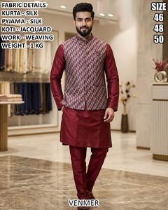 Ensemble de Kurta ethnique festif pour hommes avec Koti imprimé - Product Image 4