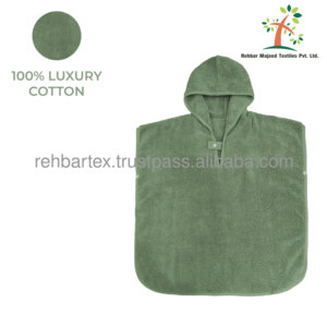 Poncho à capuche en coton éponge de haute qualité pour enfants, doux, confortable, taille personnalisée et plusieurs couleurs pour garçons et filles, idéal pour la plage - Product Image 2