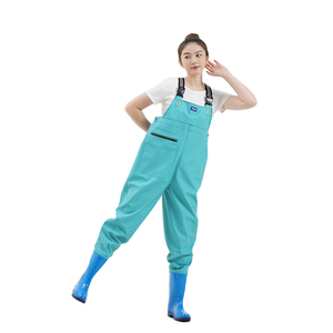 Pantalon de pluie léger en PVC pour femme, imperméable et respirant, avec bottes intégrées pour la plage - Product Image 2