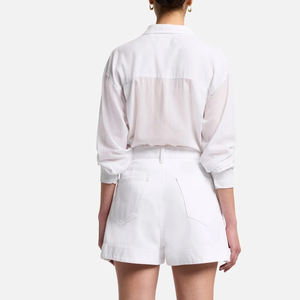 Shorts en jean pour femmes au design tendance et chic, taille haute, style streetwear, qualité supérieure avec logo, décontracté - Product Image 5