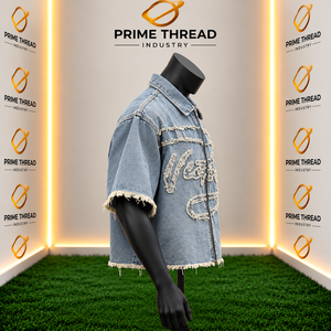 Chemise en jean streetwear pour homme, zippée, manches courtes, coupe classique, avec bords effilochés et motif brodé de lettres, t-shirts en jean unisexes - Product Image 5