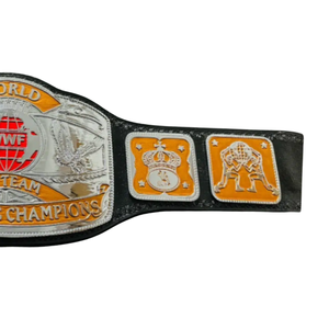 Ceinture de championnat du monde des équipes de la WWF - Ceinture sportive argentée personnalisable avec détails orange - Article de collection haut de gamme - Product Image 3