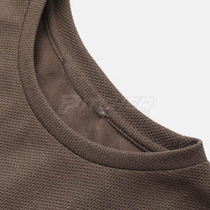 Camisetas ligeras para hombre, hechas para el gimnasio, actividades al aire libre y uso diario, con tela suave y un diseño moderno y a la moda. - Product Image 3