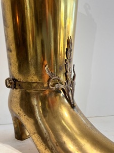 Soporte para paraguas de metal con forma de bota, organizador creativo y elegante para la decoración de la entrada del hogar, oficinas, cafeterías y espacios de estudio - Product Image 4