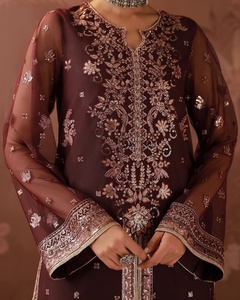 WS International 620 Salwar Kameez de Colores Increíbles para Mujer, Tela de Viscosa y Chifón de Primera Calidad para Fiestas y Bodas - Product Image 2