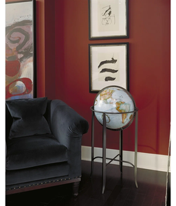 Globe décoratif moderne en métal pour salon, bureau ou table, au meilleur prix - Product Image 1