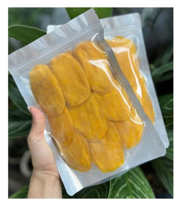 มะม่วงอบแห้งออร์แกนิคพรีเมียม IQF แบบหั่นชิ้น - ขนมผลไม้เมืองร้อนหวานธรรมชาติ เคี้ยวเพลิน (บรรจุในถุงซีลได้) - Product Image 1