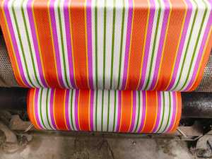 Rouleau de tissu tissé en PP recyclé, écologique, à motif à carreaux, pour sacs de courses, durable, laminé, résistant à l'eau - Product Image 2