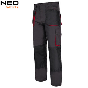 Pantalon de travail cargo noir robuste, design multi-poches pour les professionnels de l'entretien et les techniciens, pantalon de travail cargo - Product Image 2