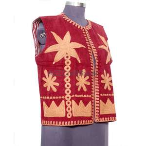 Chaqueta de Algodón para Mujer, Hecha a Mano, con Estampado Floral y Logotipo, Corte Regular y Mangas Cortas, para Verano - Product Image 3