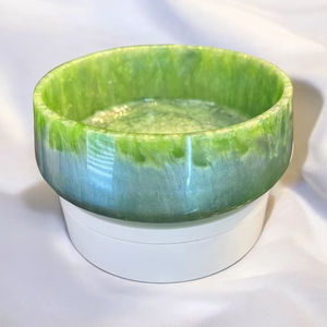 Bol en résine artisanal unique de qualité supérieure avec éléments naturels intégrés et vaisselle décorative de luxe pour les intérieurs de maison et les boutiques de cadeaux - Product Image 1