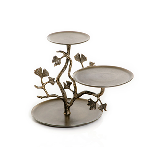 Support à gâteau en aluminium orné, best-seller, pour la décoration de desserts de célébrations traditionnelles, avec un travail métallique détaillé - Product Image 1