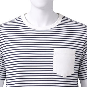 เสื้อยืดลายทางผู้ชายพร้อมกระเป๋าตัดสี โลโก้สั่งทำ ผ้าฝ้าย 100% เสื้อยืดแขนสั้นลำลองลายทางสำหรับผู้ชาย - Product Image 3