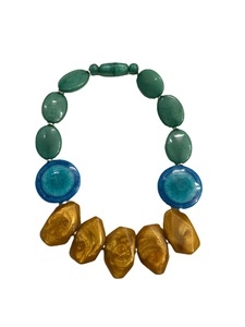 Collar de Resina Unisex con Cuentas Naturales Multicolores, Moderno y Precioso, el Mejor Regalo para Fiestas o Compromisos - Product Image 2