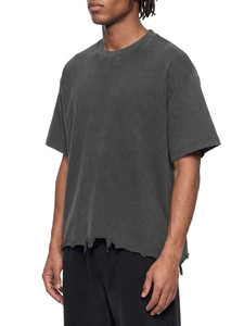 Camiseta Corta Oversize Negra con Bajo Deshilachado y Efecto Desgastado para Hombre, de Manga Corta, Cuello Redondo, Color Liso, Estilo Casual - Product Image 3