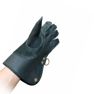 Gants de fauconnerie, équipement de performance en plein air, équipement d'entraînement pour la fauconnerie, fabricant de gants de fauconnerie, fournisseur d'équipement de sécurité pour la fauconnerie - Product Image 1