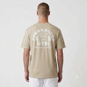 Camiseta Casual para Hombre Powerhouse Gym, Cuello Redondo, Manga Corta, Beige, Fibra de Poliéster, Antiarrugas, Transpirable, con Estampado de Puntos y Logotipo - Product Image 3