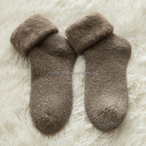 Soft Thermal Lounge Socks with Plush Fleece and Warm Stretch Material for Cozy Indoor Winter Use - Product Image 5