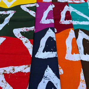 Tela de algodón estampada personalizada de Kenia con servicio OEM para campañas políticas de ropa promocional y proyectos de marca - Product Image 1