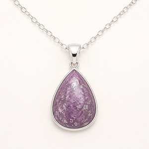 Collier pendentif poire en Lépidolite en argent sterling 925 avec cabochon lilas et chaîne câblée pour la vente en gros - Product Image 1