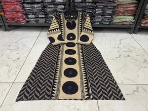 Ensemble de costume en coton imprimé Ajrakh traditionnel pour femmes, tissu doux et respirant au meilleur prix - Product Image 5