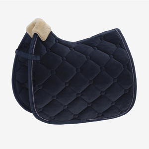 Tapis de selle en velours personnalisé pour cheval, tapis d'équitation anglais, doublure en maille, rembourrage en polyester, tout usage, fabricant OEM équestre - Product Image 1