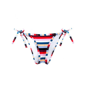 Ensemble de bikini pour femmes, maillot de bain élégant en deux pièces, vêtements de plage confortables pour l'été, la piscine, les stations balnéaires et les activités de vacances - Product Image 1